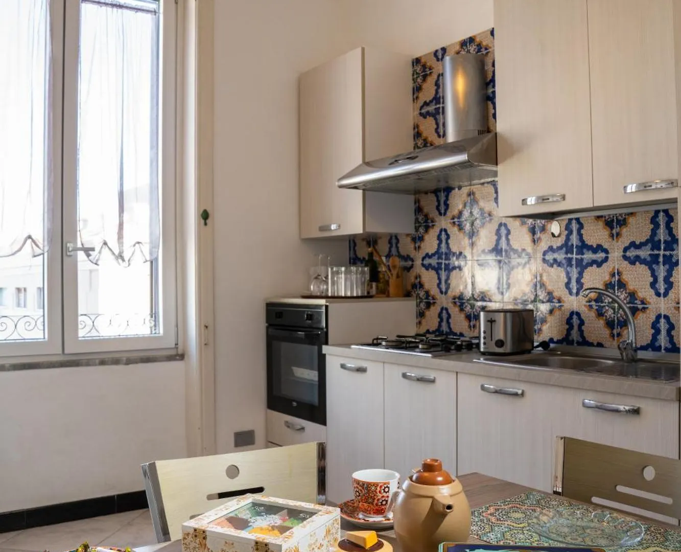 Ai Quattro Canti Di Citta, Appartamento In Centro Palermo 0*,  Italië