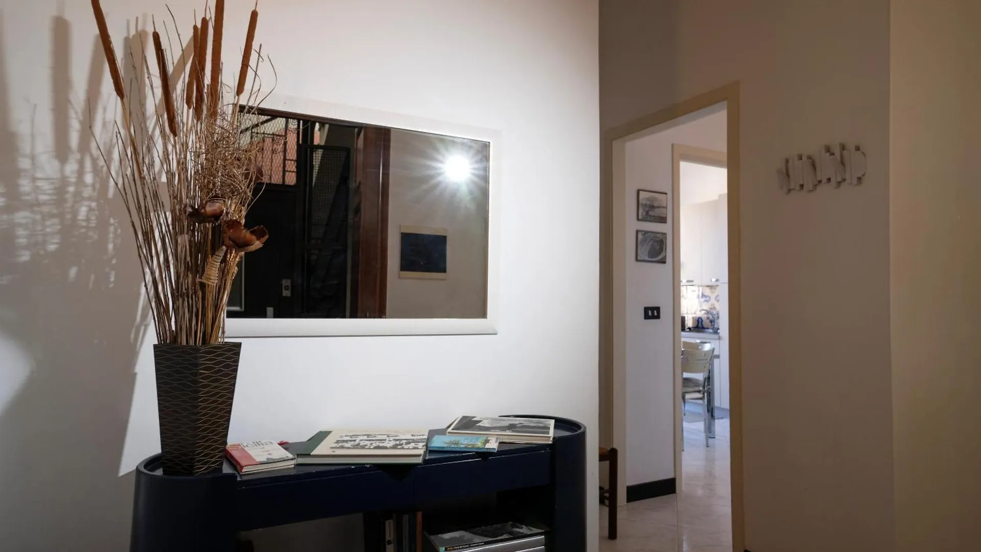 Ai Quattro Canti Di Citta, Appartamento In Centro Palermo 0*,  Italië